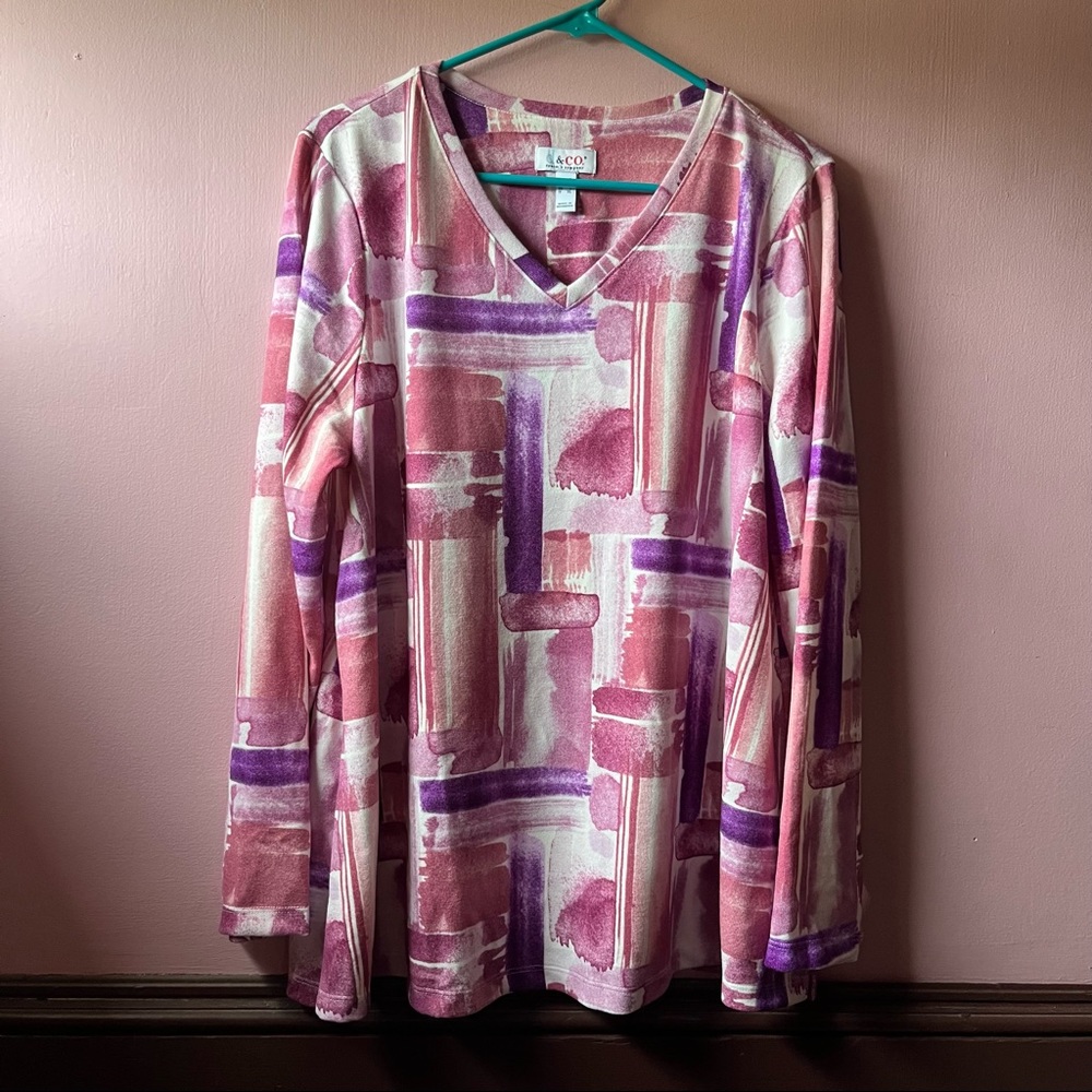 🆕Size L Pink Purple Blouse🌸